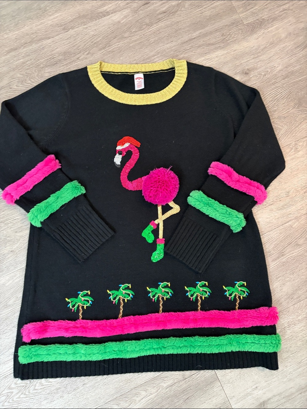 Holiday Time Black Sweater with Pink Flamingo, Green Trim size XXL